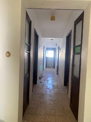 Moradia T3 com Quintal Amplo e Garagem - Oportunidade para Remodelar ao Seu Gosto