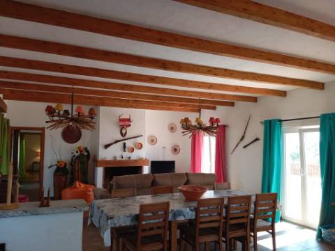 Propriedade Rural com Casa de Campo e Piscina - Concelho de Serpa