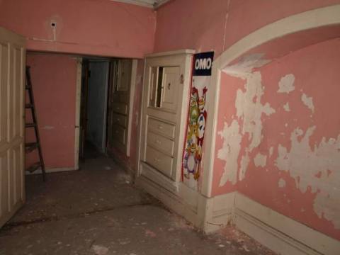 Moradia para reconstrução - Rua do Comércio (Porto)