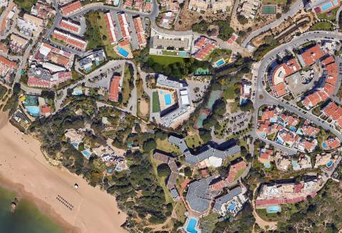 Excelente Oportunidade! T3 novo a 200mt da praia do Forte!