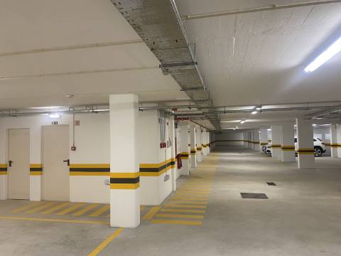 Excelente Oportunidade! T3 novo a 200mt da praia do Forte!