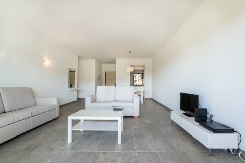 Oportunidade de negócio! Apartamentos T1-T3 mobilados perto do Autódromo do Algarve!