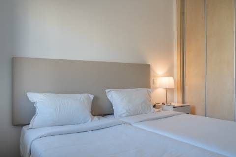 Oportunidade de negócio! Apartamentos T1-T3 mobilados perto do Autódromo do Algarve!