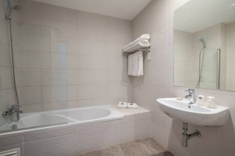 Oportunidade de negócio! Apartamentos T1-T3 mobilados perto do Autódromo do Algarve!