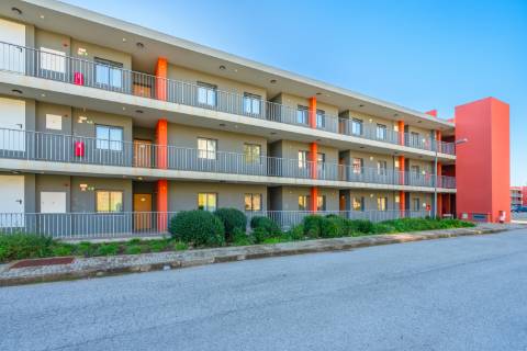 Oportunidade de negócio! Apartamentos T1-T3 mobilados perto do Autódromo do Algarve!