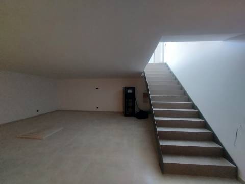 Moradia V3 com Rooftop na Marina de Albufeira