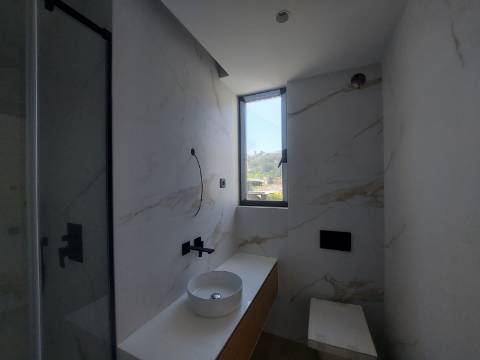 Moradia V3 com Rooftop na Marina de Albufeira