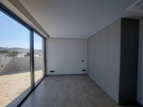 Moradia V3 com Rooftop na Marina de Albufeira
