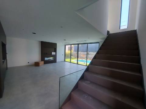 Moradia V3 com Rooftop na Marina de Albufeira