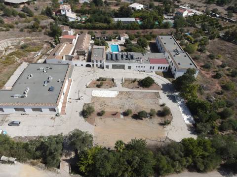 Excelente investimento para Hotel de 4 Estrelas