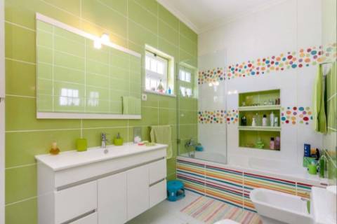 Excelente Villa T4+ T2 perto da praia da Falésia ' Excelente Investimento '