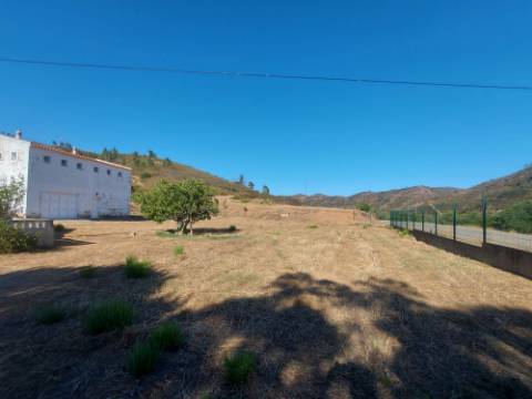 Quinta Rural em Monchique ! Excelente investimento para turismo rural!