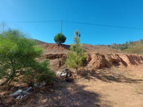 Quinta Rural em Monchique ! Excelente investimento para turismo rural!