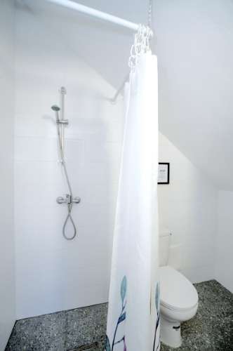 Espetacular Moradia T5+ T2 com terreno para construção de moradia independente