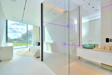 Moradia de Luxo na praia dos Salgados frente mar!