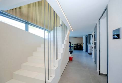 Moradia de Luxo na praia dos Salgados frente mar!