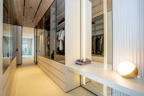 Moradia de Luxo na praia dos Salgados frente mar!