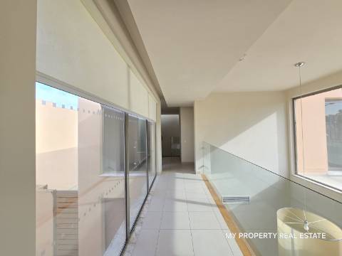 Moradia de 4 quartos com piscina privativa na Herdade dos Salgados