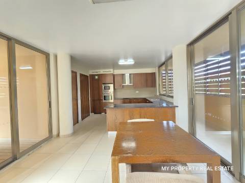 Moradia de 4 quartos com piscina privativa na Herdade dos Salgados