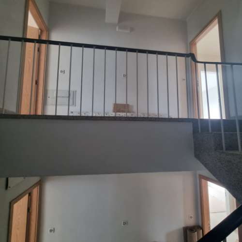 OPORTUNIDADE!!Prédio renovado com 4 apartamentos e um espaço comercial