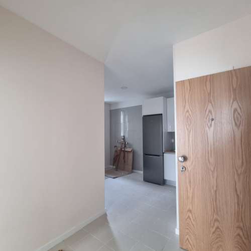 OPORTUNIDADE!!Prédio renovado com 4 apartamentos e um espaço comercial