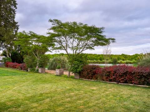 Herdade com casa centenária exclusiva com Água da Edia e potencial Hoteleiro