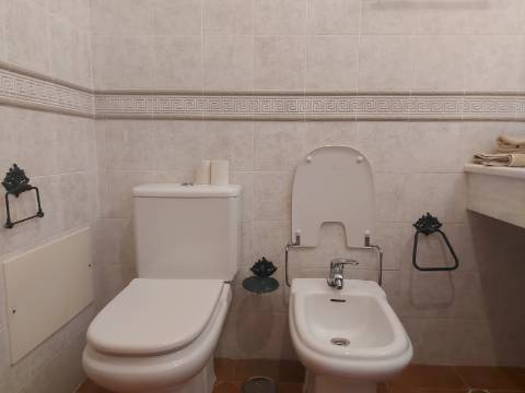 Moradia Geminada de 4 quartos com piscina privativa