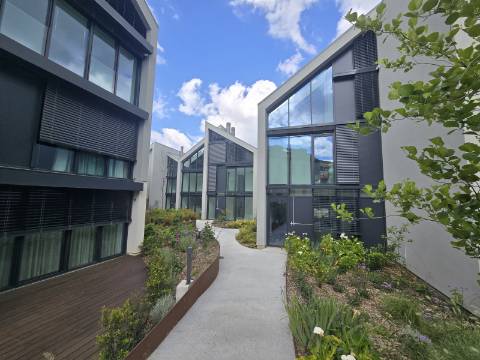 Apartamento com um quarto ,novo ,no Empreendimento Prateato Terrace em Marvilla