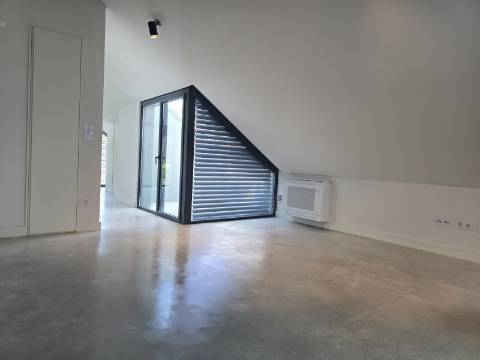 Apartamento com um quarto ,novo ,no Empreendimento Prateato Terrace em Marvilla