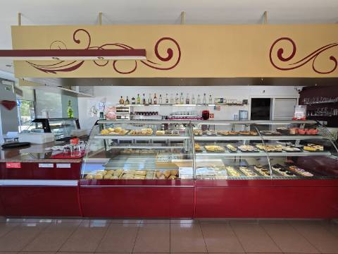 Estabelecimento Comercial em Funcionamento à Venda nas Ferreiras, Albufeira