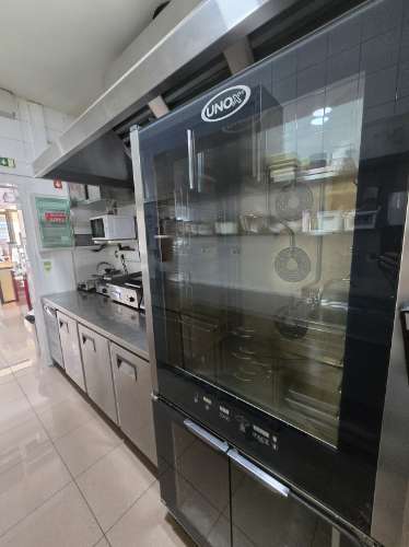 Estabelecimento Comercial em Funcionamento à Venda nas Ferreiras, Albufeira