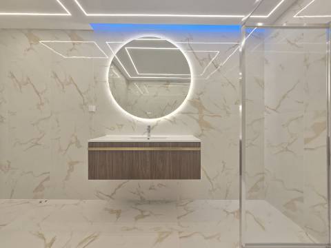 Apartamento T2 de Luxo com Vista Mar - Primeira Linha, Quarteira
