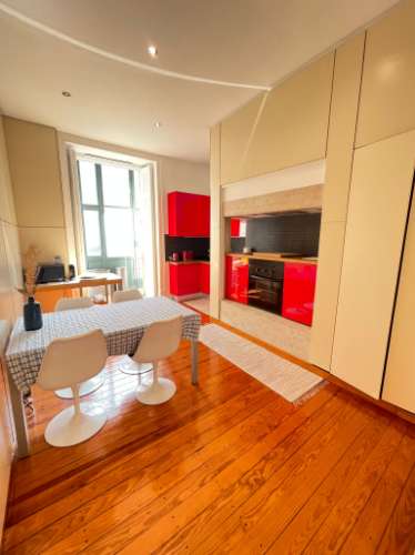 Magnífico imóvel na Avenida da Liberdade - ideal para habitação ou escritórios de prestígio