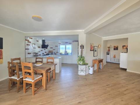 Maravilhosa Quintinha a poucos minutos da praia