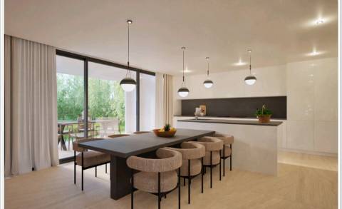 Moradias em banda de Luxo em Construção - Design Contemporâneo, Conforto e Exclusividade! Perto da Praia