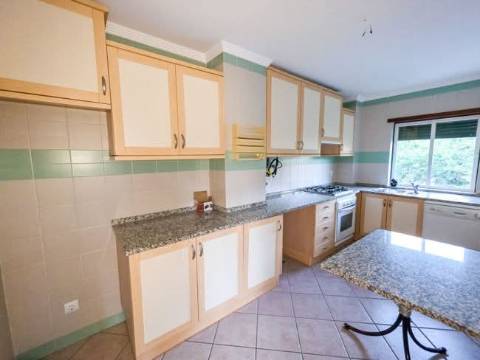 Apartamento no centro de Albufeira com garagem