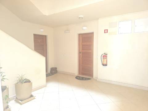 Apartamento no centro de Albufeira com garagem