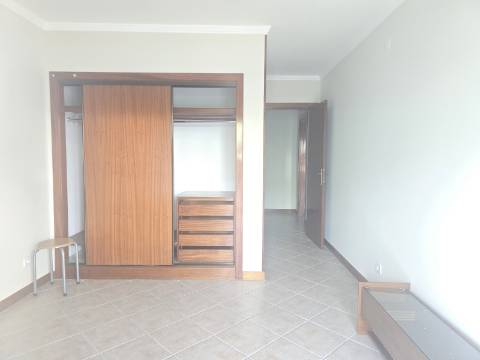 Apartamento no centro de Albufeira com garagem
