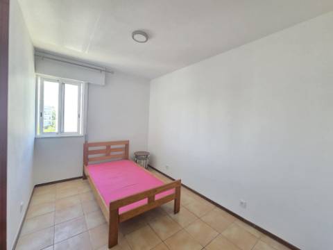 T3 Duplex com Piscina e Excelente Luminosidade em Vilamoura - Caminho do Lago