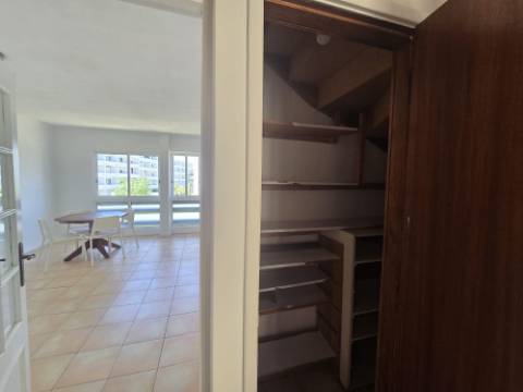 T3 Duplex com Piscina e Excelente Luminosidade em Vilamoura - Caminho do Lago