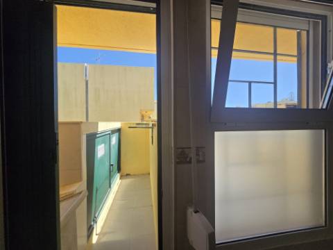 T3 Duplex com Piscina e Excelente Luminosidade em Vilamoura - Caminho do Lago