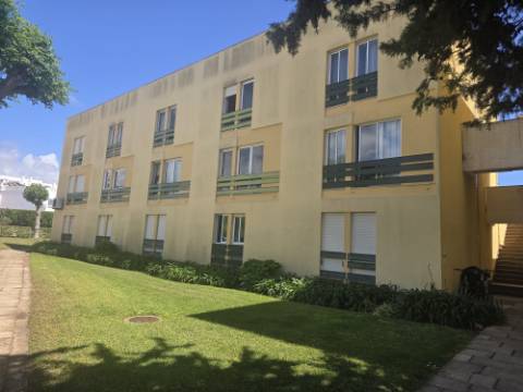 T3 Duplex com Piscina e Excelente Luminosidade em Vilamoura - Caminho do Lago