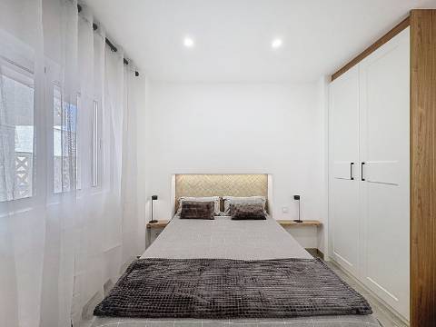 Apartamento T0+1 quarto renovado em Albufeira , Oura