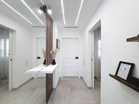 Apartamento T0+1 quarto renovado em Albufeira , Oura