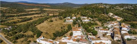 Terreno com PIP aprovado para venda em Paderne, Albufeira