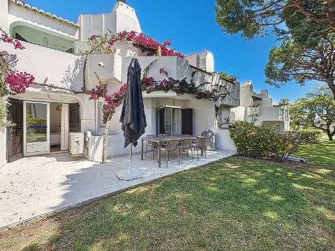 Apartamento T1+1 num dos melhores resorts em Albufeira e Olhos de Água