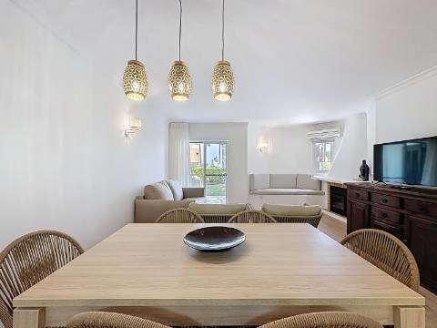 Apartamento T1+1 num dos melhores resorts em Albufeira e Olhos de Água