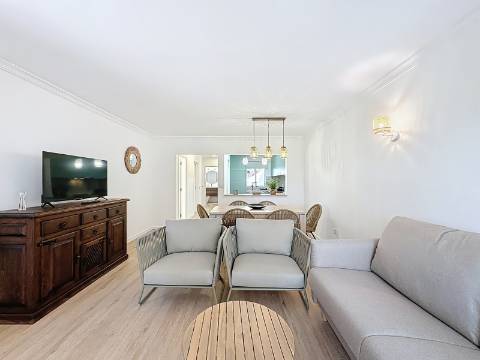 Apartamento T1+1 num dos melhores resorts em Albufeira e Olhos de Água