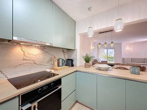 Apartamento T1+1 num dos melhores resorts em Albufeira e Olhos de Água