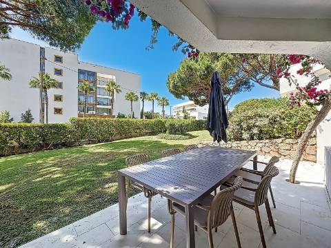 Apartamento T1+1 num dos melhores resorts em Albufeira e Olhos de Água